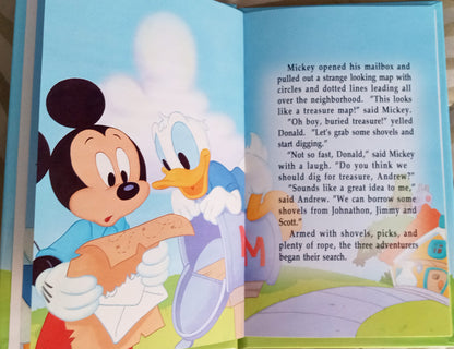 Mickey Mouse personalized book with Mickey, Minnie and child's name - The Lollipop Guild