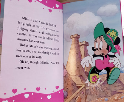 Minnie and 'Amanda' judging sand castle contest in personalized book - The Lollipop Guild